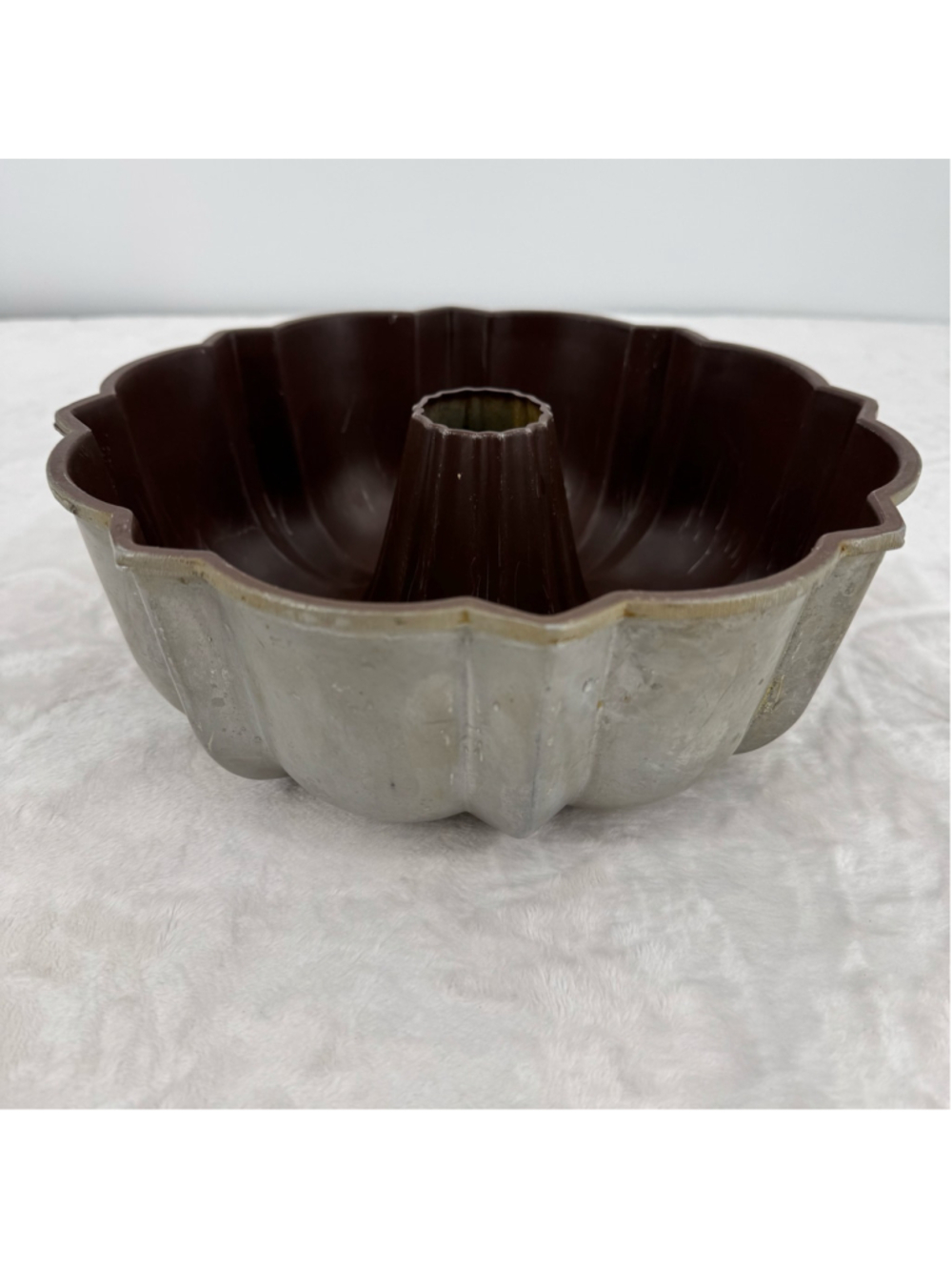 Vintage Original Bundt Pan by Northland Aluminum Products 10” Diam Tube Cake